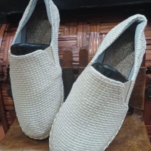 Calzado artesanal tejido natural